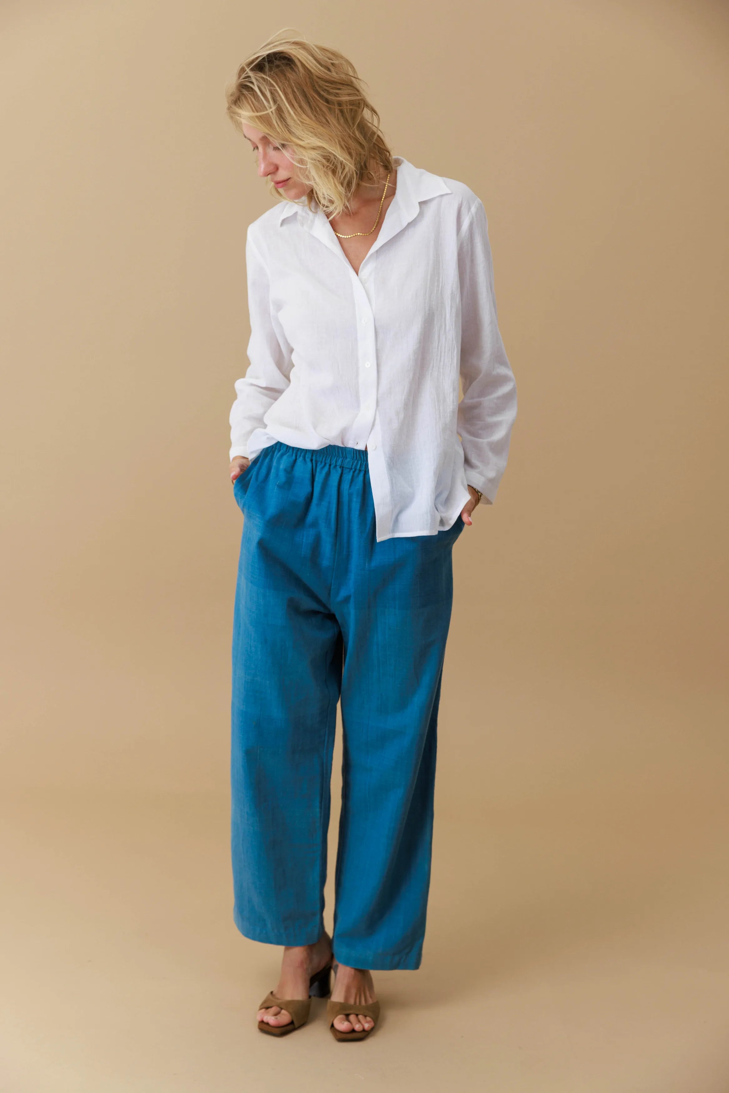 Lightweight Cotton Button Shirt