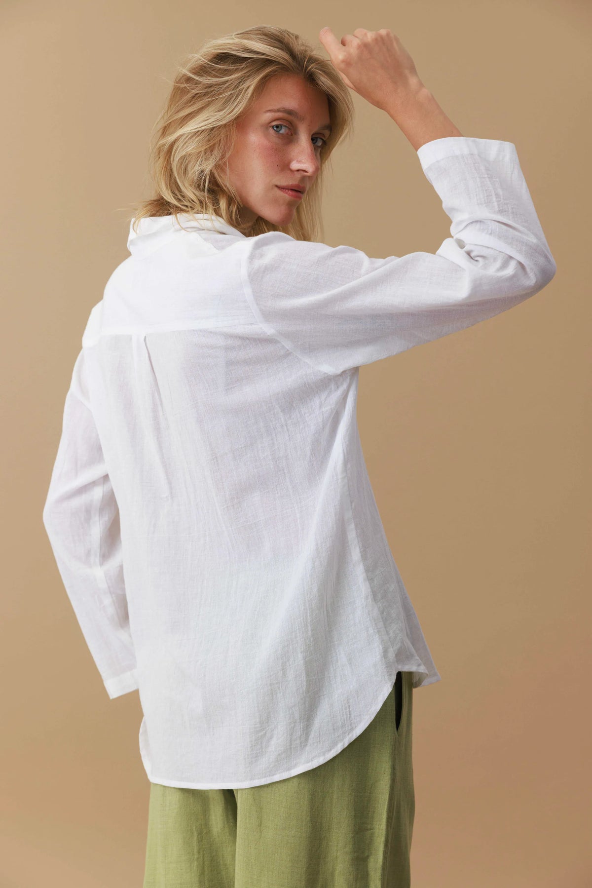 Lightweight Cotton Button Shirt